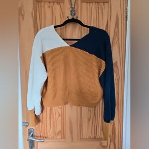 Colorblock V-Neck Women’s Sweater in Mustard, Navy & Cream
